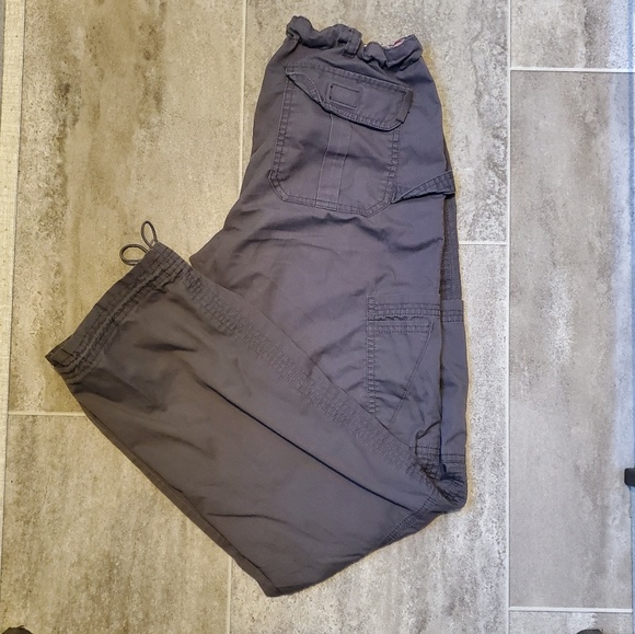 koi Pants - 🖤 KOI scrub pants